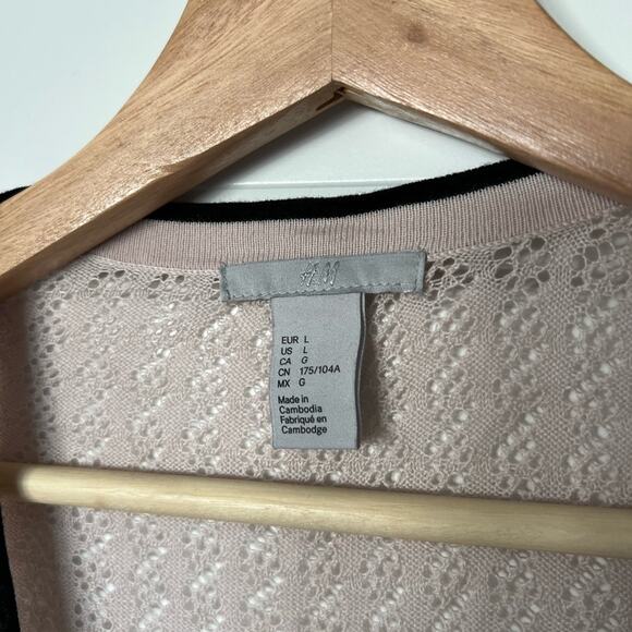 H&M Blush V-Neck 3/4 Sleeve Cardigan Sweater Size Large - Picture 8 of 9